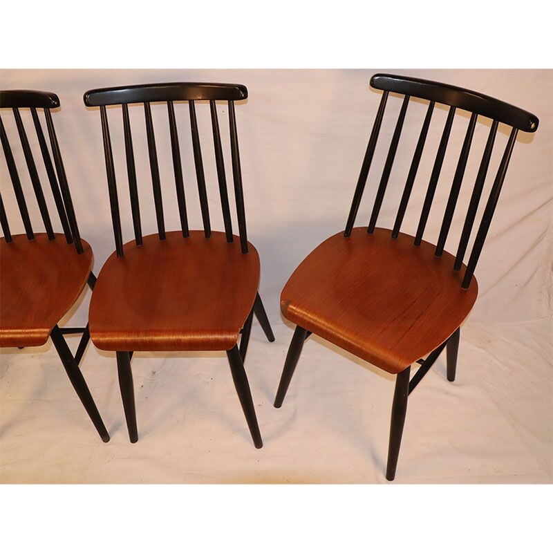 Série de 4 chaises vintage Fanett par Ilmari Tapiovaara 1960