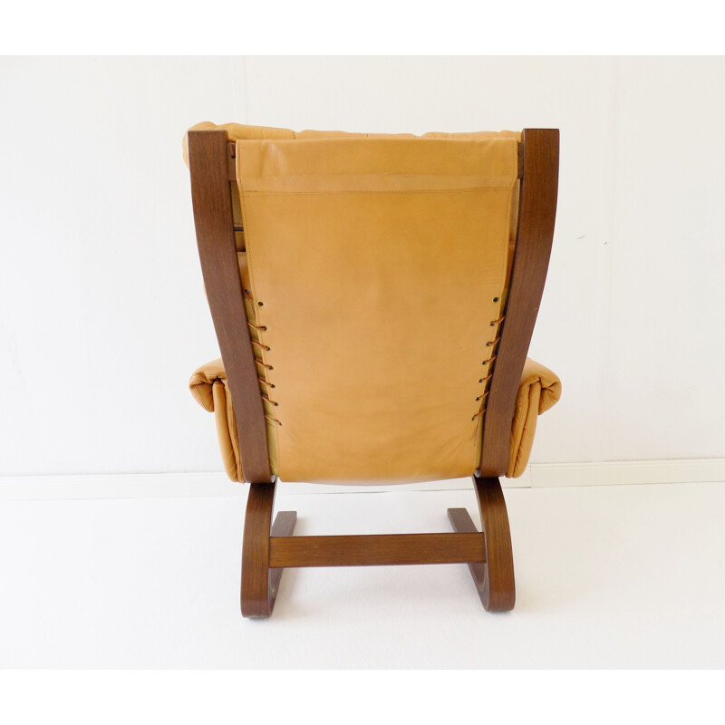 Vintage Kengu honey leather loungechair by Elsa & Nordahl Solheim for Rykken