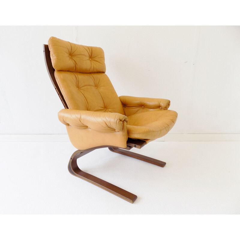 Vintage Kengu honey leather loungechair by Elsa & Nordahl Solheim for Rykken