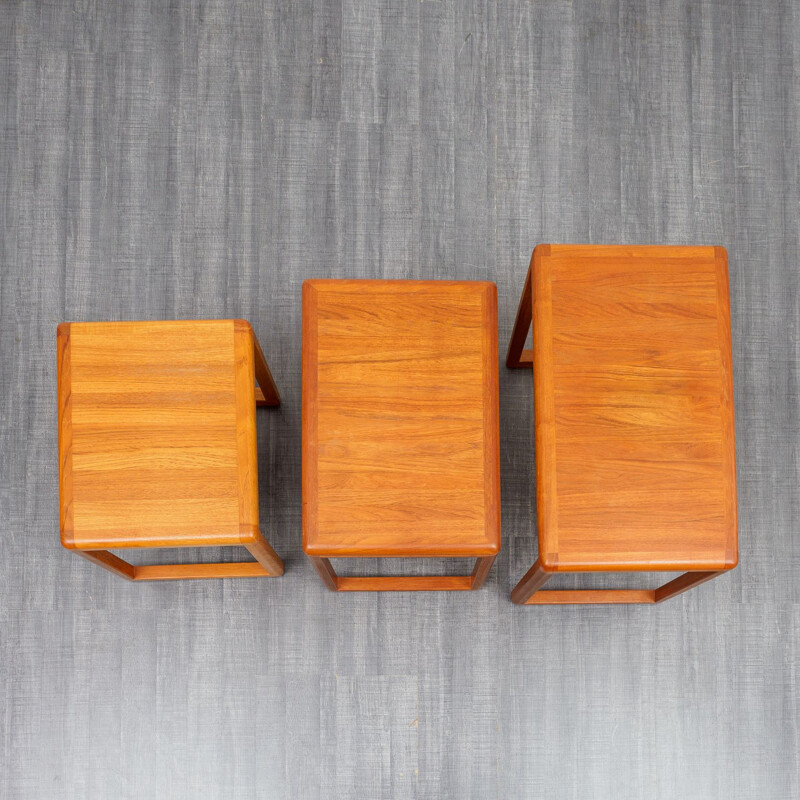 set of 3 Midcentury Danish teak nesting tables 1970s