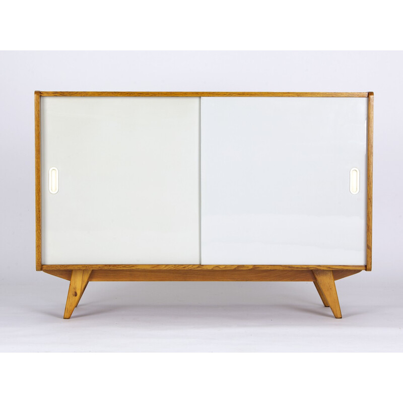 Oak sideboard with white doors, Jiri JIROUTEK - 1960s