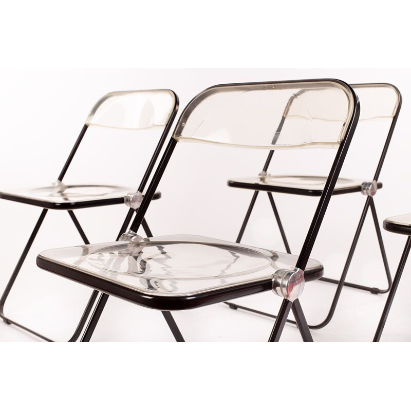 Set of 4 Vintage foldable Plia chairs by Giancarlo Piretti 1967s