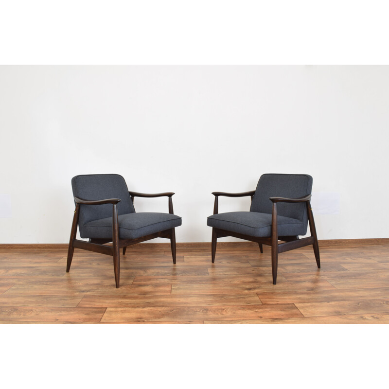 Pair of Mid-Century Lounge Chair by J. Kędziorek 1960s