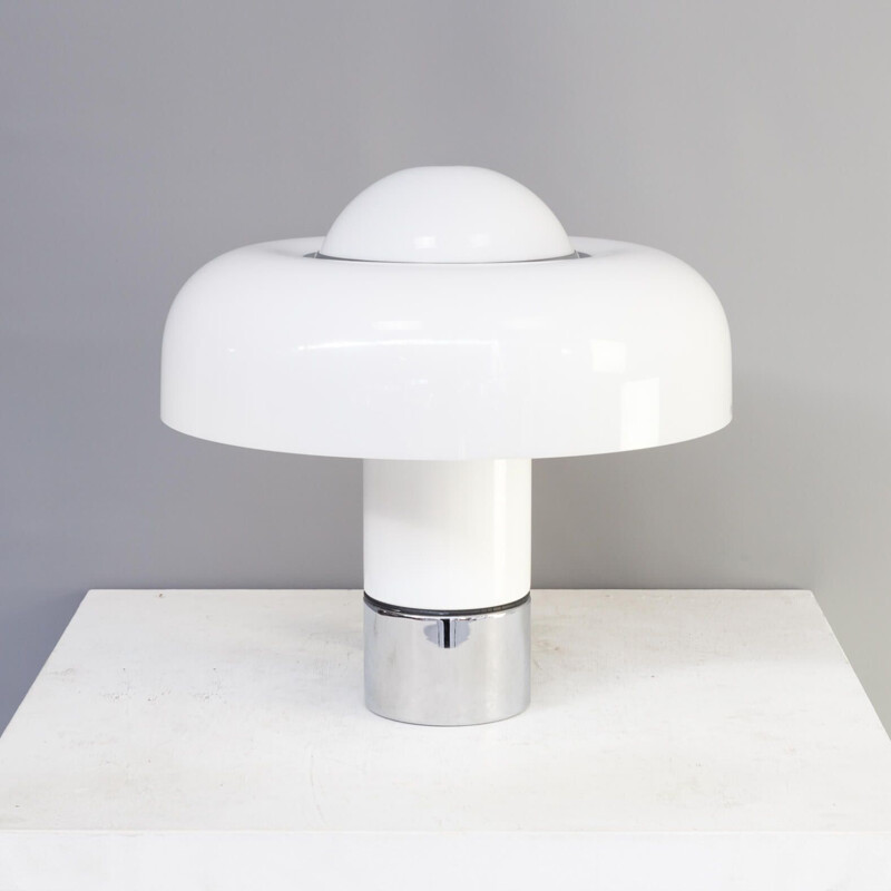 Vintage table lamp Luigi Massoni for Guzzini 1970