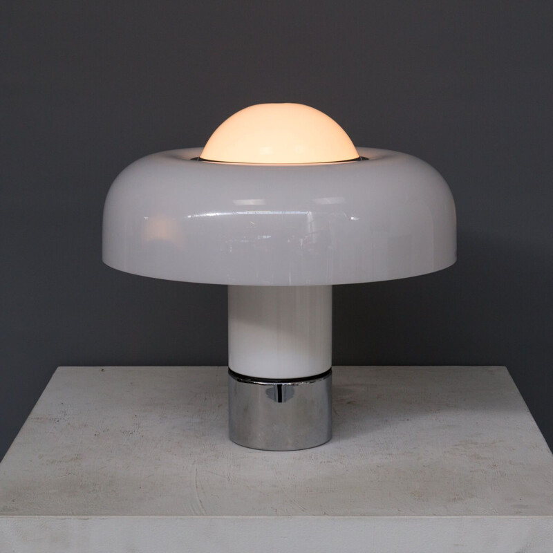 Lampe de table vintage Luigi Massoni pour Guzzini 1970