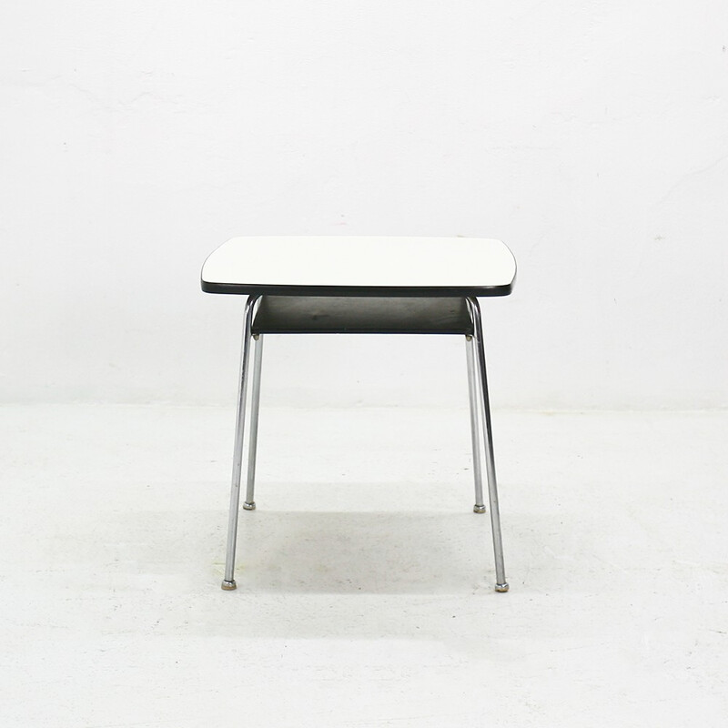 Mesa lateral quadrada de fórmica branca e aço - 1950