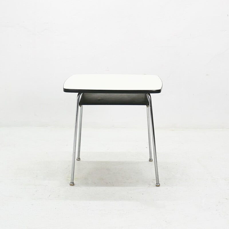 Tavolino quadrato in formica bianca e acciaio - 1950