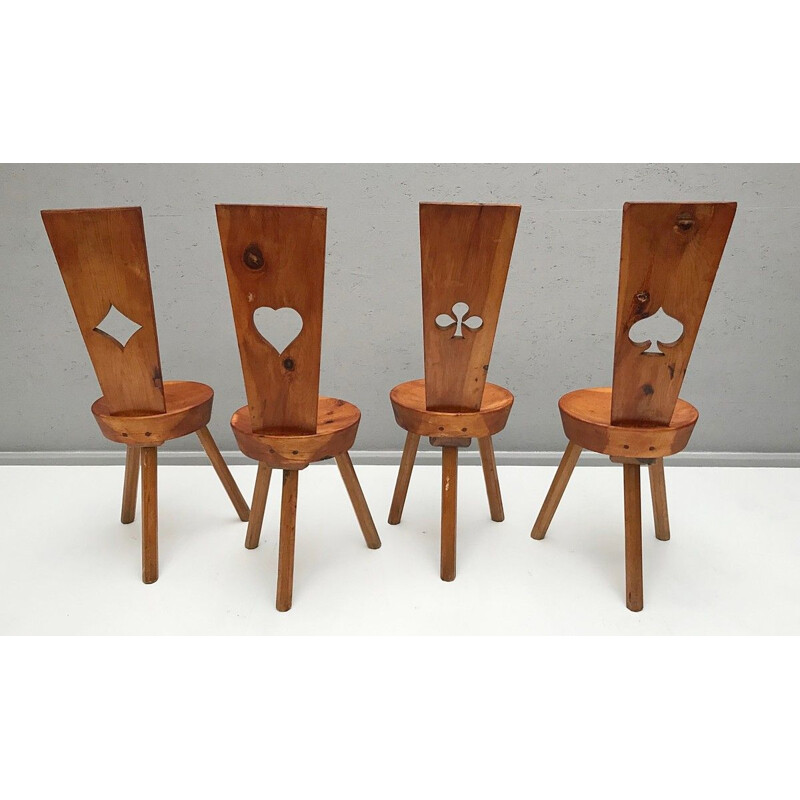 Set of 4 vintage wooden chairs