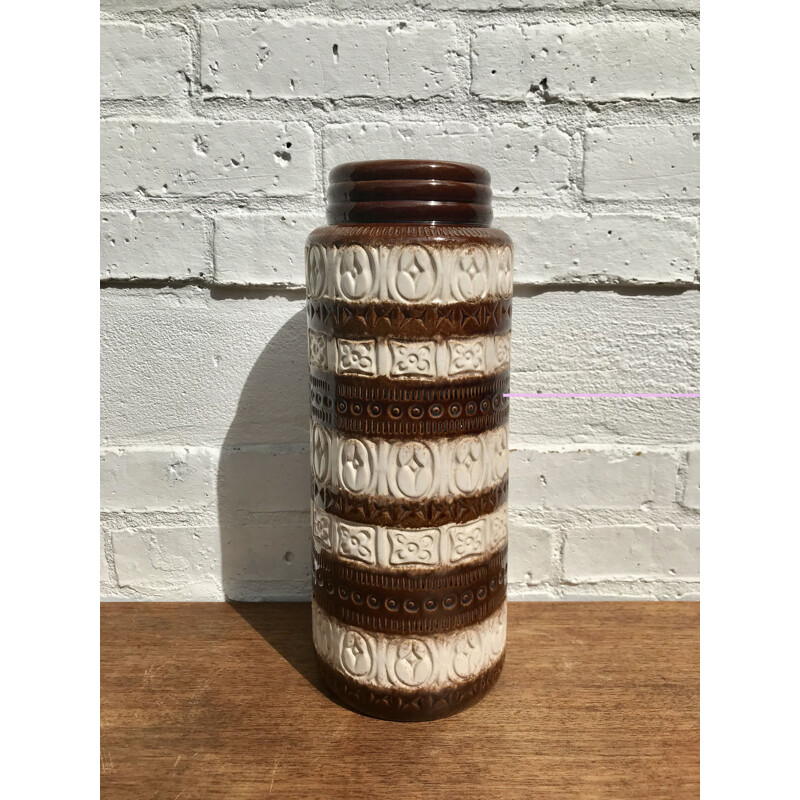 Vase vintage long marron ouest-allemand