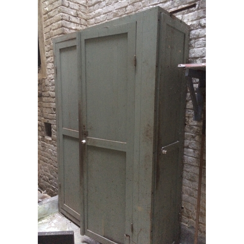 Mid century industrial metal cabinet - 1970s