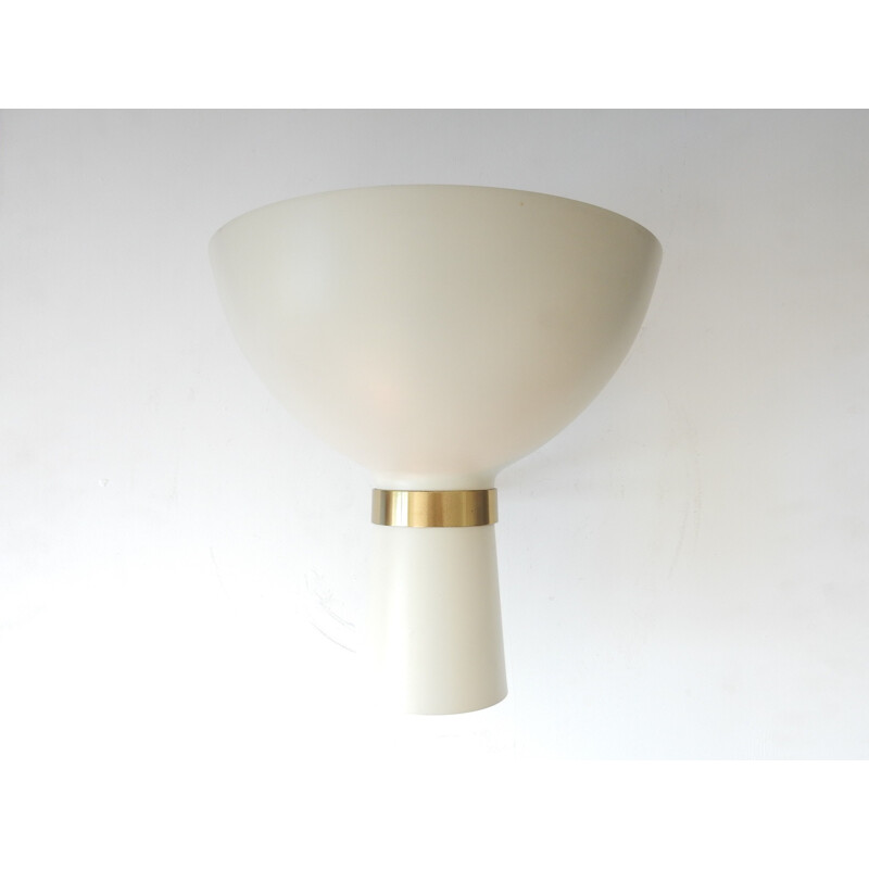 Vintage Cream colored metal and brass diabolo shaped wall lamp, 1960s
