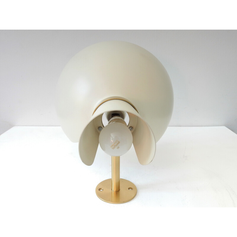 Vintage Cream colored metal and brass diabolo shaped wall lamp, 1960s