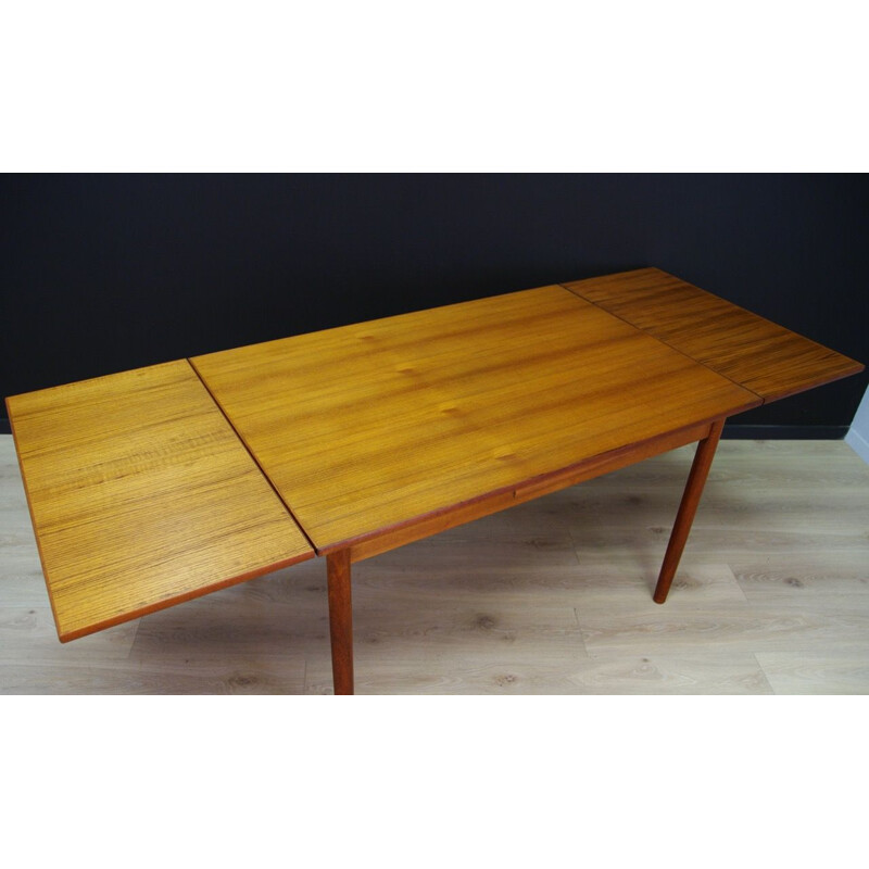 Vintage extendable dining table in teak Danish 1960	