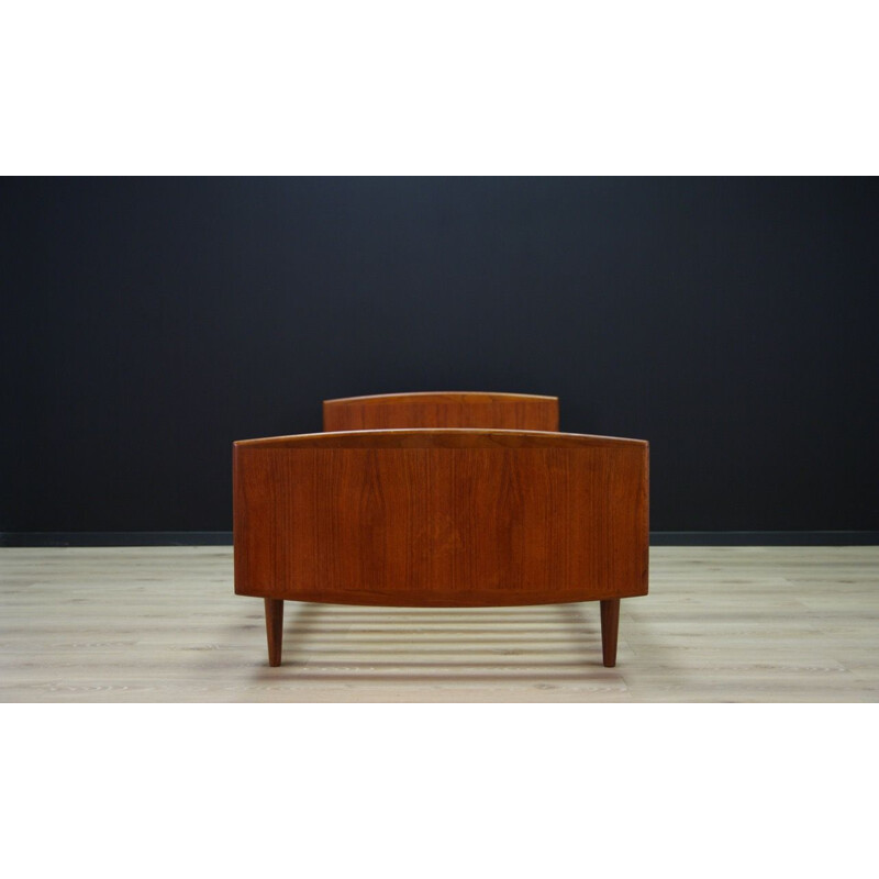 Vintage bed in teak by Omann Jun Danish 1970	