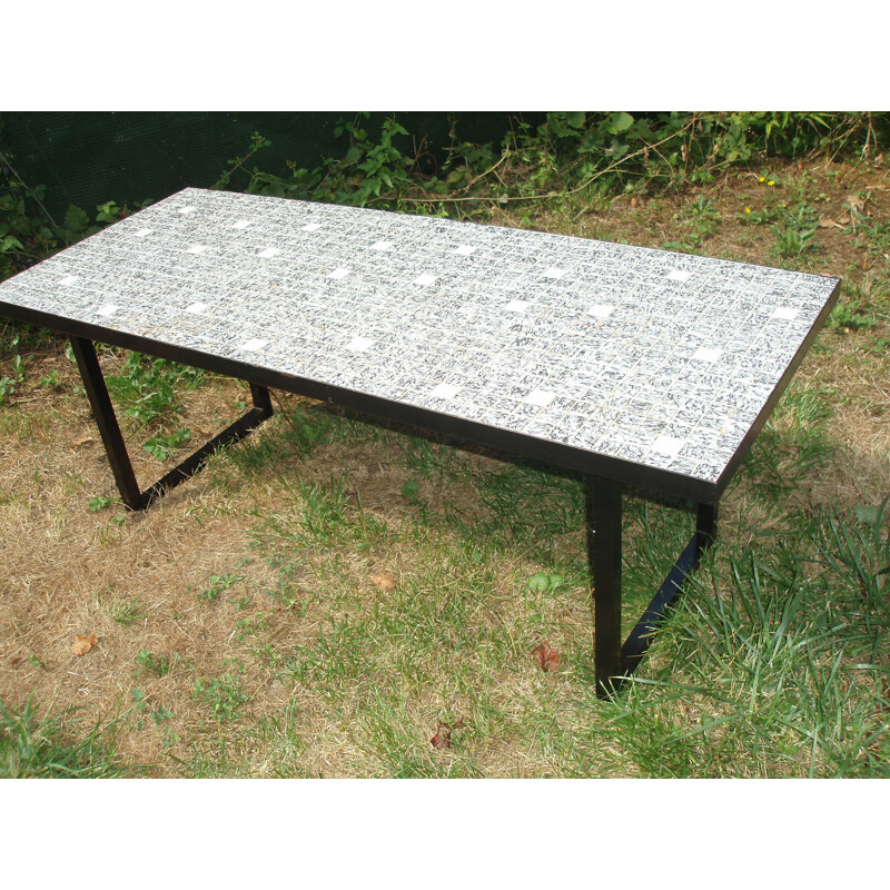 Vintage coffee table for living room in grey and white ceramic 1970