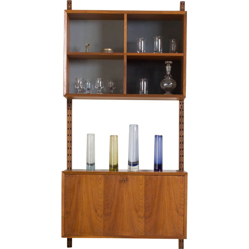 Vintage Early Poul Cadovius teak wall unit with bar cabinet and bookshelfs