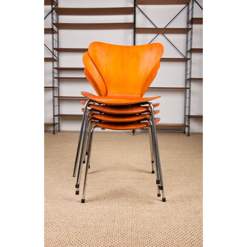 Suite of 4 vintage teak chairs series 7 by Arne Jacobsen for Fritz Hansen 1978