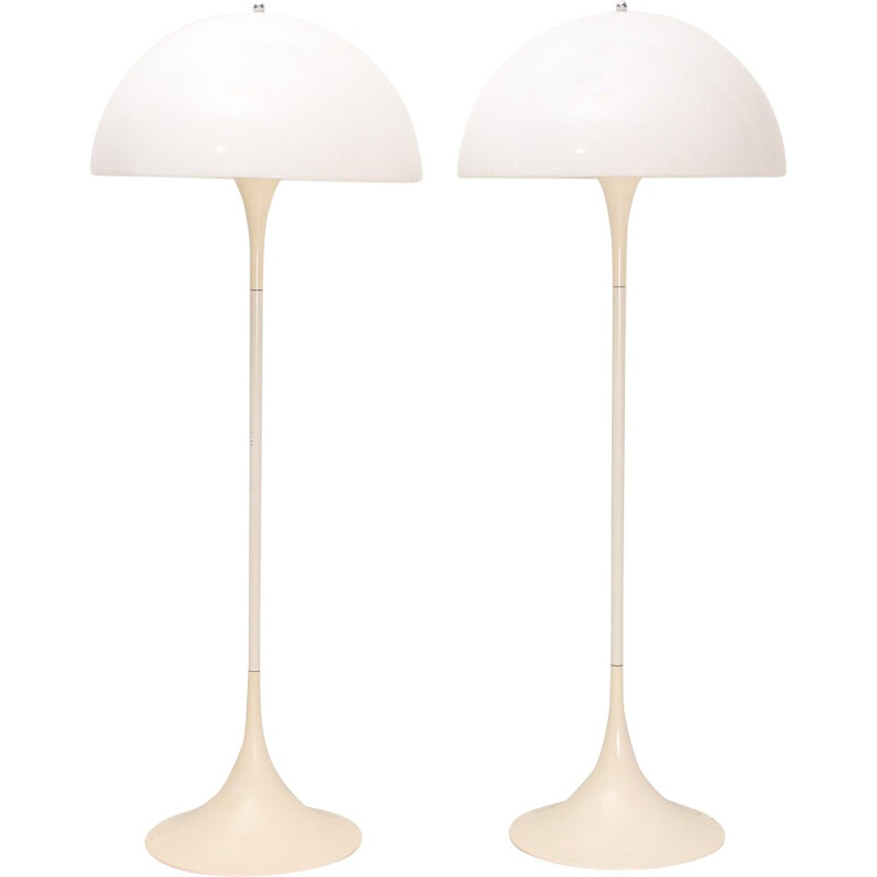 Pair of Louis Poulsen "Panthella" floor lamps, Verner PANTON - 1971