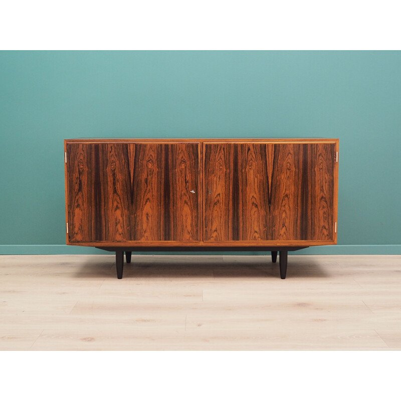 Vintage rosewood sideboard by Carlo Jensen for Hundevad&Co 1960