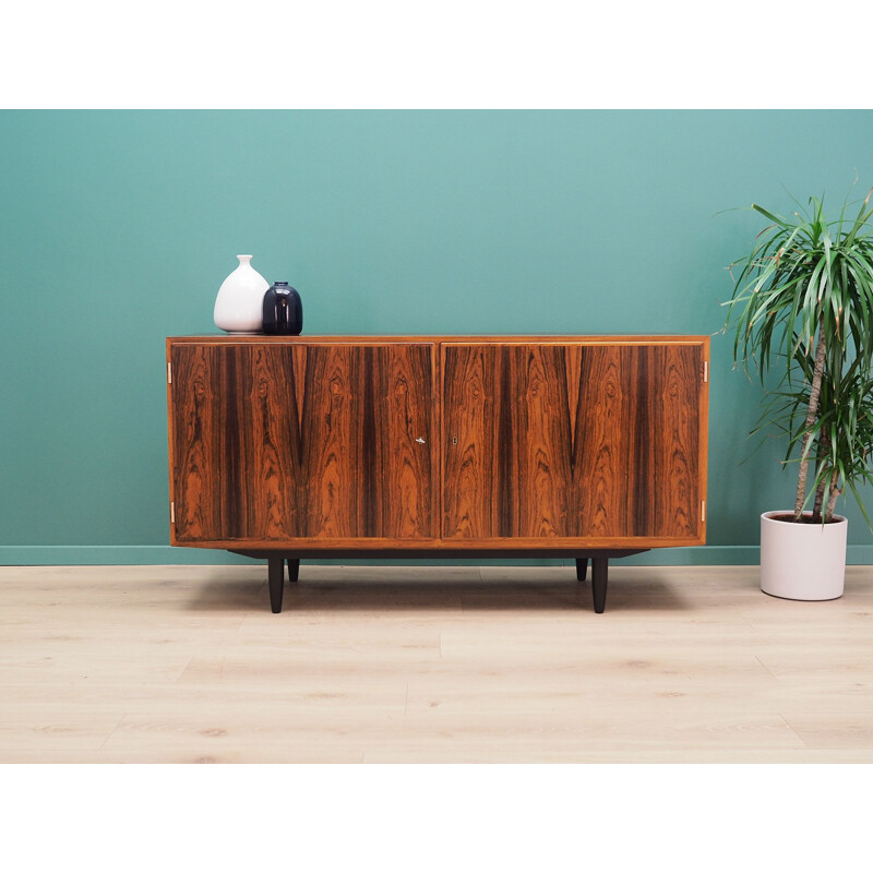 Vintage rosewood sideboard by Carlo Jensen for Hundevad&Co 1960