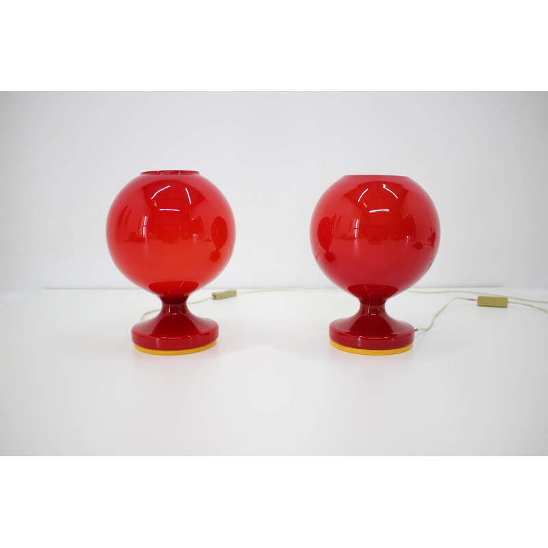 Paar vintage 60w rode glazen tafellampen van Stepan Tabery 1960