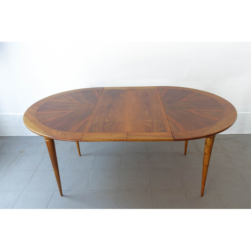 Vintage Extendable Round Walnut Dining Table Brass Details by José Cruz de Carvalho for Altamira 1950