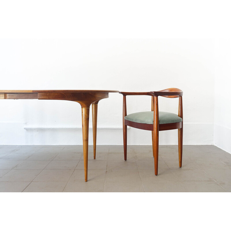 Vintage Extendable Round Walnut Dining Table Brass Details by José Cruz de Carvalho for Altamira 1950