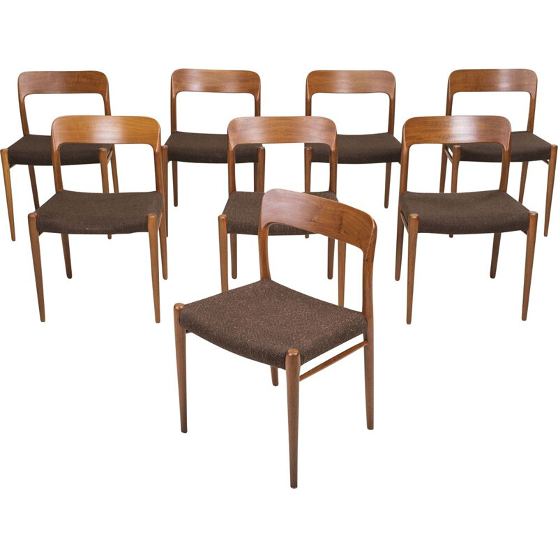 Lot de 8 chaises vintage modèle 75 en teck de Niels Otto Møller pour JL Møllers 1970