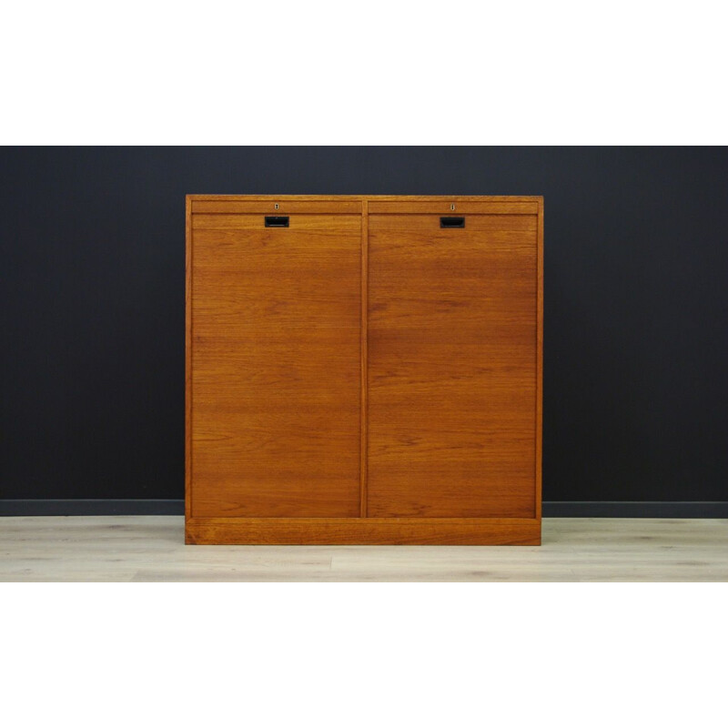 Vintage cabinet in teak danish 1970