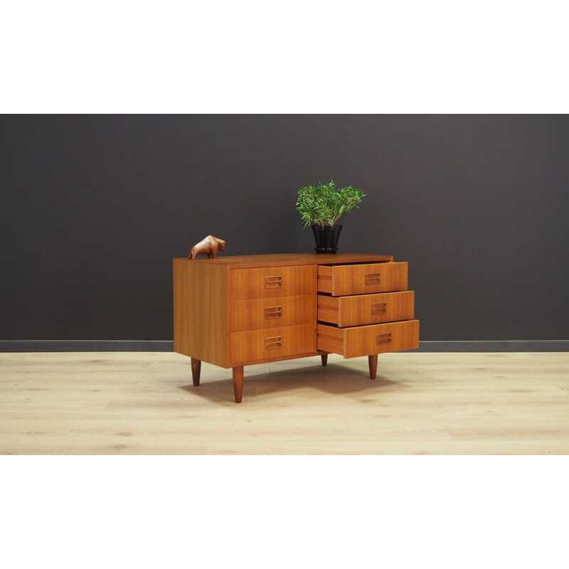 Vintage chest of drawers in teck Scandinavian 1960s