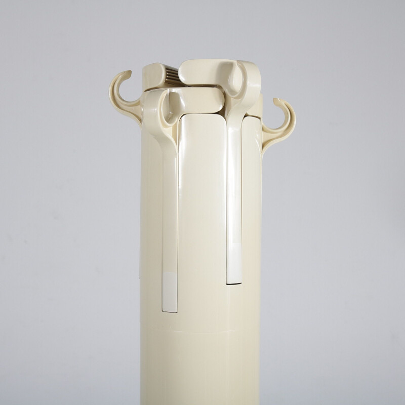 Vintage White "Planta" coat rack by Giancarlo Piretti for Castelli, Italy 1970s