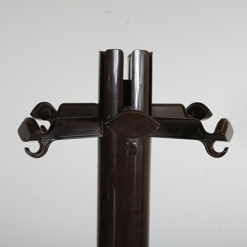 Vintage Brown "Planta" coat rack by Giancarlo Piretti for Castelli, Italy 1970s