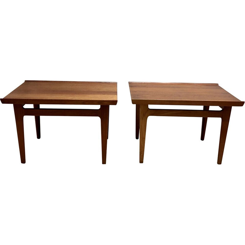 Pair of vintage teak bedside tables with teak wood bedside tables model 535 Finn Juhl France & Son