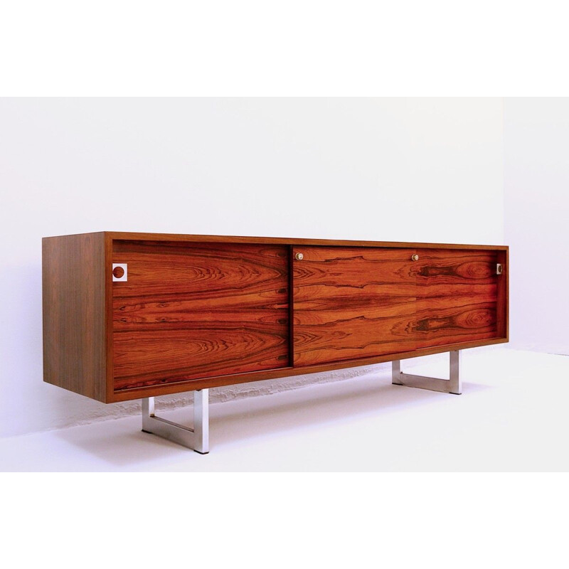 Vintage rosewood sideboard with 3 sliding doors