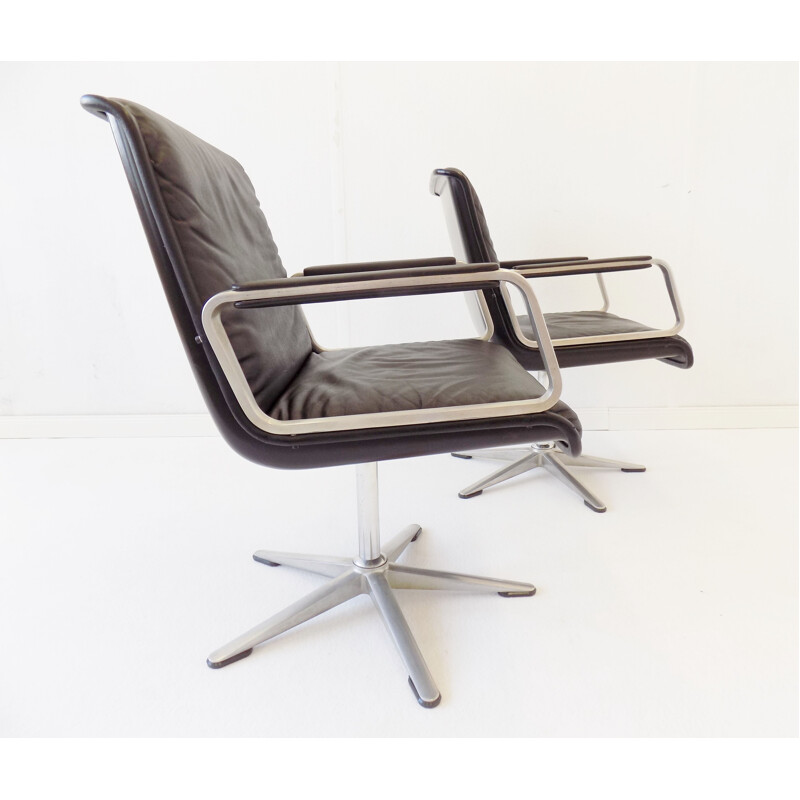 Paire de chaises vintage en cuir Wilkhahn Delta par Delta 2000