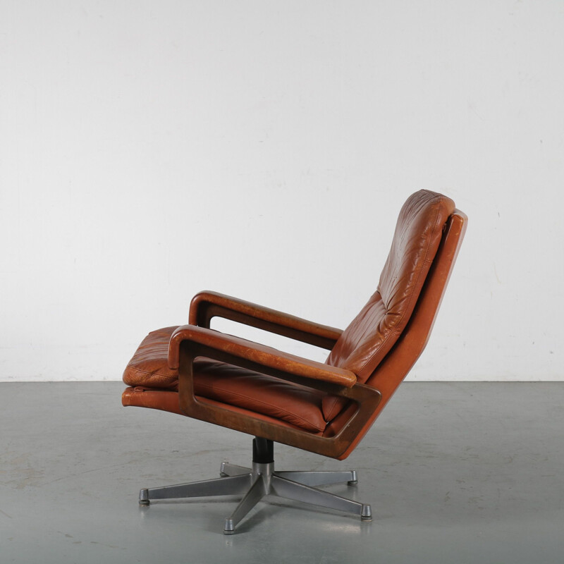 Vintage King chair by André Vandenbeuck for Strassle Switzerland 1960s