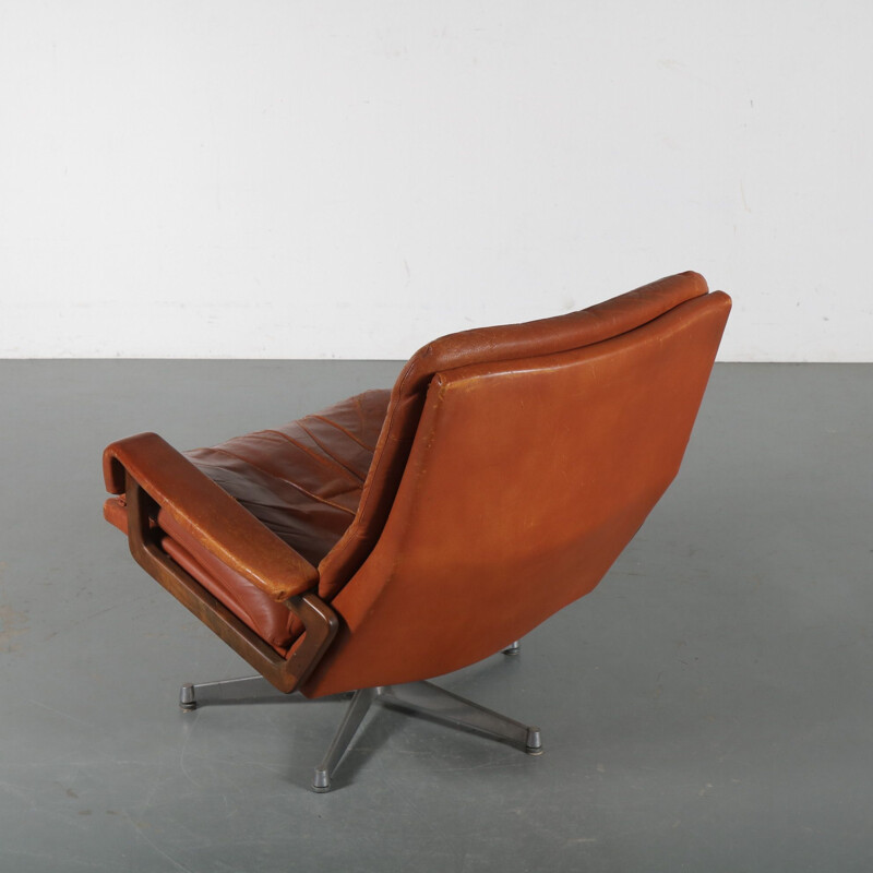 Vintage King chair by André Vandenbeuck for Strassle Switzerland 1960s