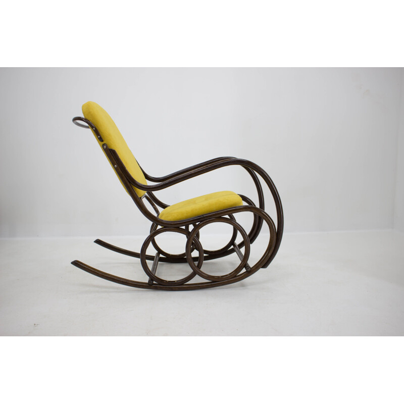 Chaise à bascule vintage Bentwood de Ton 1960