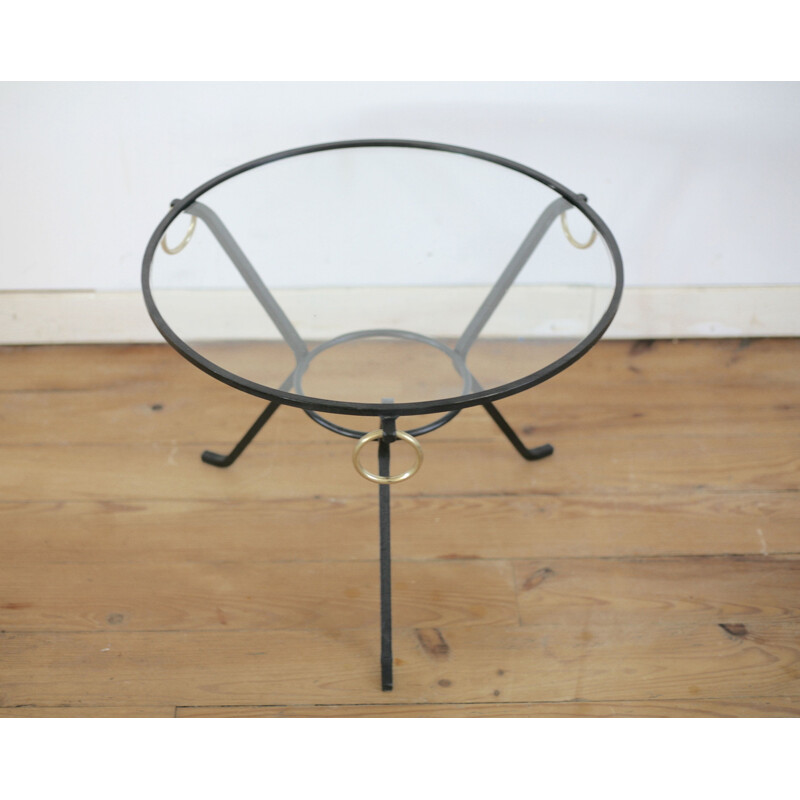 Mesa de café Vintage em metal preto lacado, vidro e latão por Jacques Adnet, França 1950