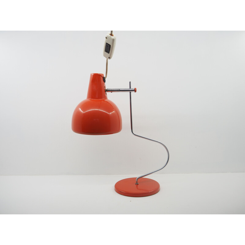 Lámpara de mesa roja vintage, Checoslovaquia