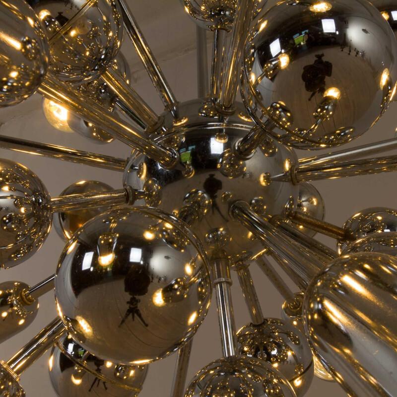 Vintage space-age Sputnik lamp Chrome plated chandelier Italy 1970
