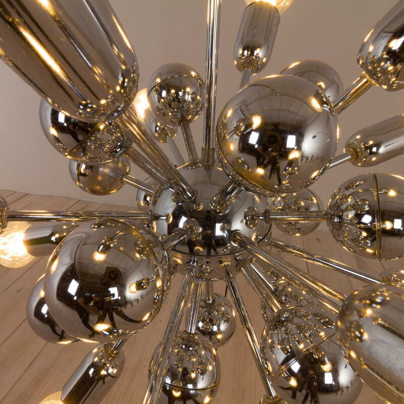 Vintage space-age Sputnik lamp Chrome plated chandelier Italy 1970