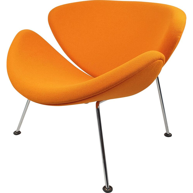 Vintage orange lounge armchair by Pierre Paulin for Artifort 1980