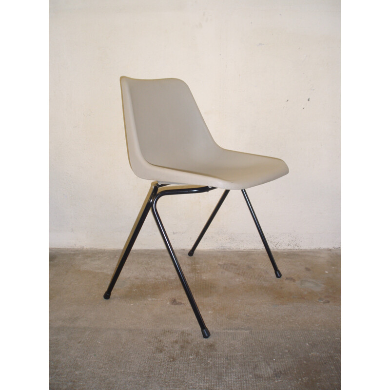 Set of 6 Hille chairs "Polyprop" in plastic, Robin DAY - 1960s