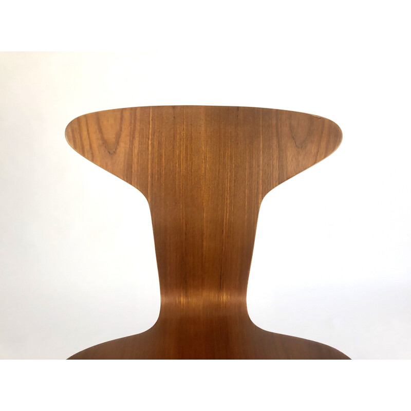 Vintage Danish Mosquito chair by Arne Jacobsen for Fritz Hansen 1955