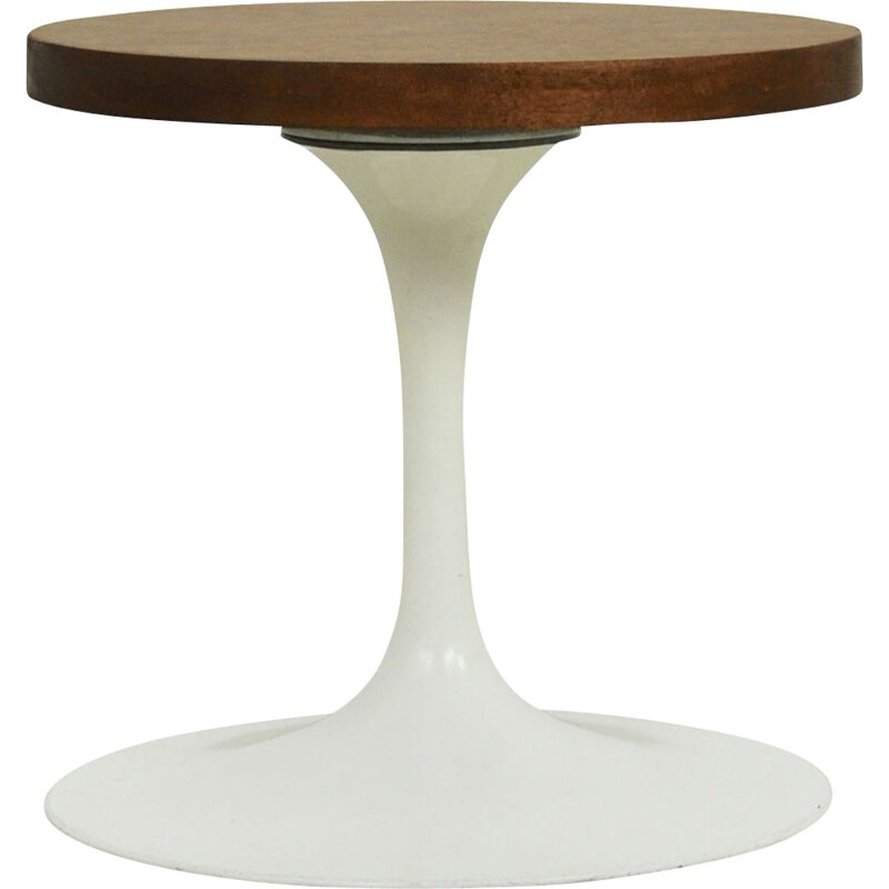 Vintage tulipwood stool by Eero Saarinen for Knoll 1970