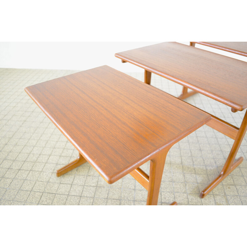 Tables de gigognes de Vildbjerg möbelfabrik par Kai Kristiansen 1960