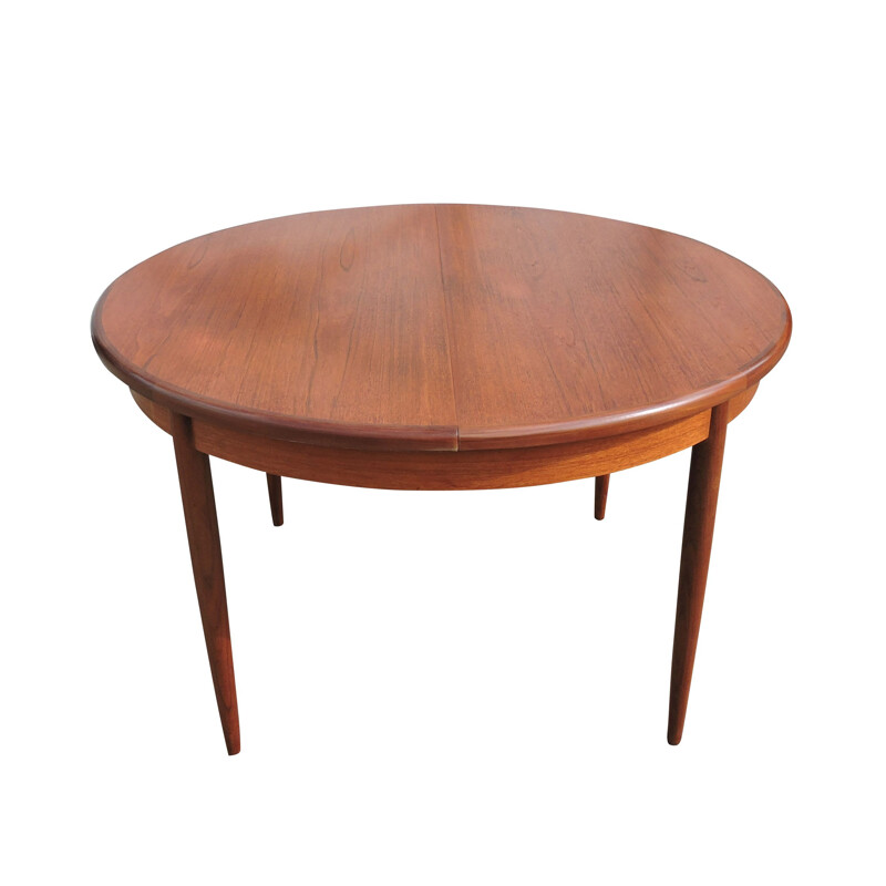 Vintage teak extensible dining table by G-Plan 1960