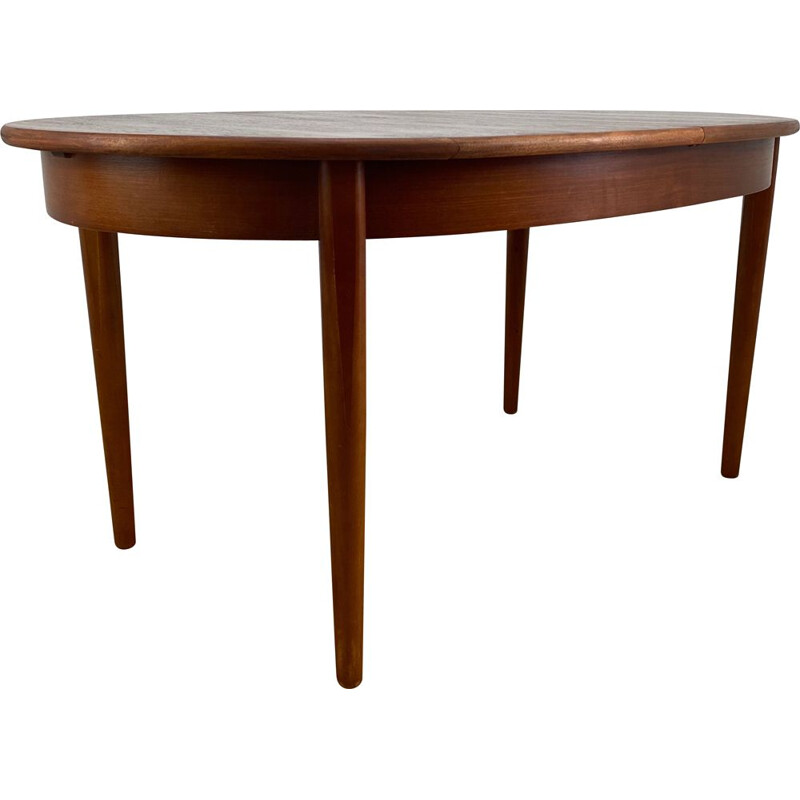 Vintage oval dining table United Kingdom 1960