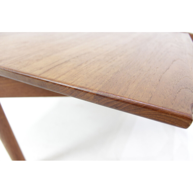 Pair of vintage solid teak coffee tables by Magnus Olesen for Durum 1960